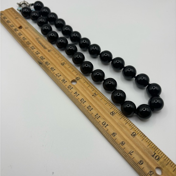 Onyx Bead Necklace - Picture 7 of 7